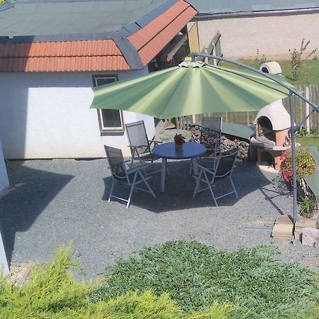 Ferienwohnung Und Pension Guertler Mohlsdorf Exterior foto